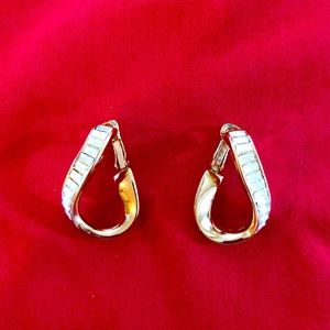 Swarovski clip earrings